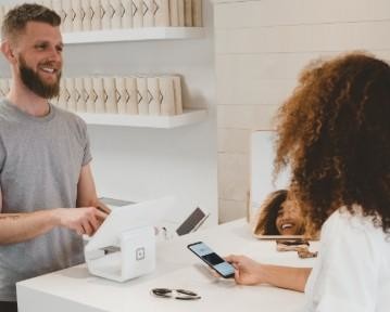 10 parasta asiakaspalvelutaitoa ja niiden parantaminen