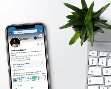 Kuinka lisätä CV LinkedIniin: Hyödyllisiä vinkkejä ja niksejä