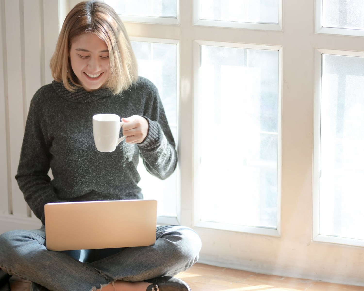 45 parempaa tapaa sanoa &quot;ole hyvä&quot; Liitteenä ansioluetteloni