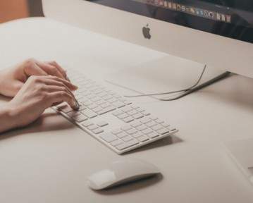 Taitopohjaisen ansioluettelon kirjoittaminen: mallipohja ja esimerkkejä